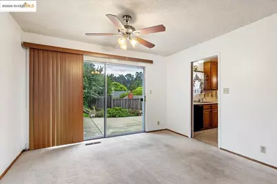 4704 Scotia Ave, Oakland, CA 94605 - Photo 6