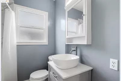 9028 A St, Oakland, CA 94603 - Photo 24