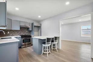 9028 A St, Oakland, CA 94603 - Photo 12