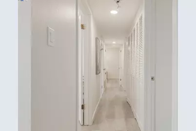 1965 Ascot Dr #6, Moraga, CA 94556 - Photo 6