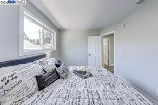 2131 Pomona Ave, Martinez, CA 94553 - Photo 16