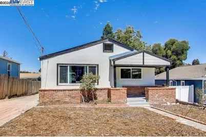 2131 Pomona Ave, Martinez, CA 94553 - Photo 1