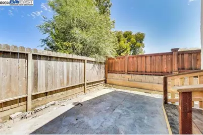 2131 Pomona Ave, Martinez, CA 94553 - Photo 24