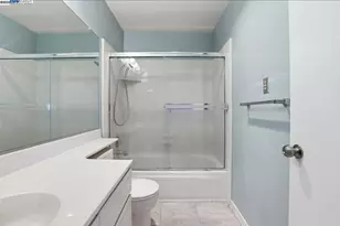 450 San Bruno Ave, San Francisco, CA 94110 - Photo 28