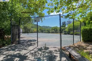 7875 Canyon Meadow Circle, Pleasanton, CA 94588 - Photo 32