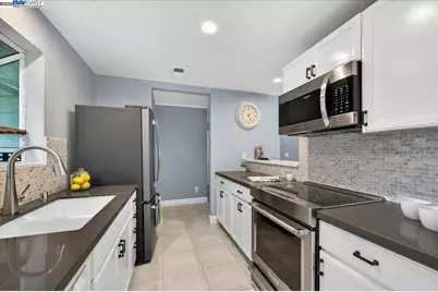 7875 Canyon Meadow Cir #C, Pleasanton, CA 94588 - Photo 12