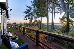 6141 Merriewood Dr, Oakland, CA 94611 - Photo 36