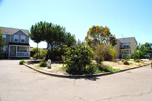 10468 West Ct, Oakland, CA 94603 - Photo 12