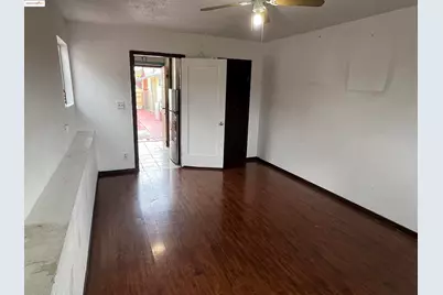 1993 38th Ave, Oakland, CA 94601 - Photo 16