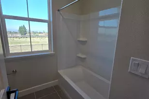 1602 Ashwood Dr, Pittsburg, CA 94565 - Photo 16