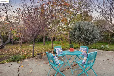 348 Dowling Blvd, San Leandro, CA 94577 - Photo 46