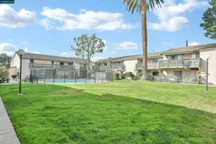 4888 Clayton Rd, Concord, CA 94521 - Photo 2