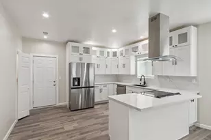 842 E 17th St, Oakland, CA 94606 - Photo 8