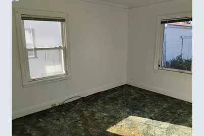2621 66th Avenue, Oakland, CA 94605 - Photo 18