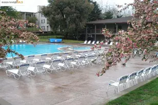 7 Commodore Dr, Emeryville, CA 94608 - Photo 18