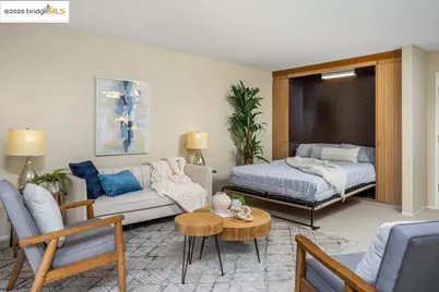 7 Commodore Drive #A460, Emeryville, CA 94608 - Photo 1