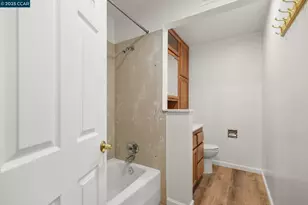 1867 Toyon Dr, Concord, CA 94520 - Photo 18