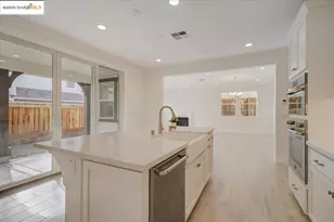 104 Laurel Oak Dr, Pleasant Hill, CA 94523 - Photo 18