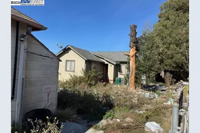 2319 92nd Ave, Oakland, CA 94603 - Photo 4