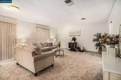 282 Coldsprings Ct, Martinez, CA 94553 - Photo 6