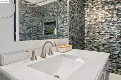 1420 33rd St, Oakland, CA 94602 - Photo 28