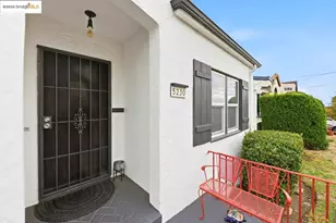 5230 Hillen Dr, Oakland, CA 94619 - Photo 6