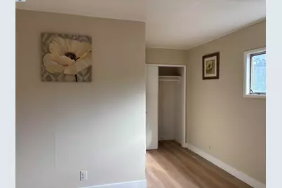 5838 Nottingham Dr, Oakland, CA 94611 - Photo 22