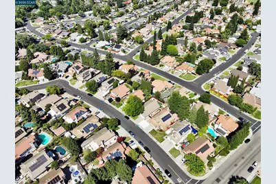 913 Cedar Brook Ln, Vacaville, CA 95687 - Photo 50