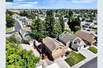 913 Cedar Brook Ln, Vacaville, CA 95687 - Photo 46