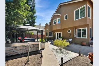 913 Cedar Brook Ln, Vacaville, CA 95687 - Photo 42