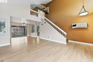 1974 Paradise Valley Ct, Tracy, CA 95376 - Photo 2