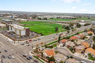 1974 Paradise Valley Ct, Tracy, CA 95376 - Photo 34