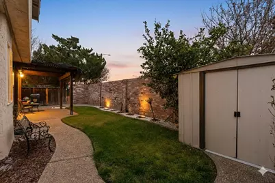 1974 Paradise Valley Ct, Tracy, CA 95376 - Photo 26