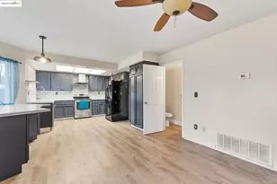 1974 Paradise Valley Ct, Tracy, CA 95376 - Photo 10