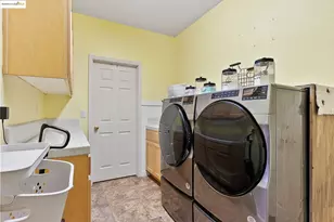 6851 New Melones Cir, Discovery Bay, CA 94505 - Photo 24