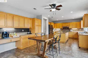 6851 New Melones Cir, Discovery Bay, CA 94505 - Photo 14