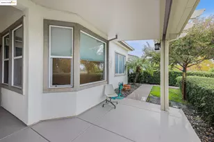 729 Richardson Dr, Brentwood, CA 94513 - Photo 38
