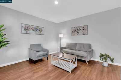 432 Red Robin Dr, Patterson, CA 95363 - Photo 4