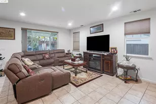 4586 Donegal Way, Antioch, CA 94531 - Photo 4