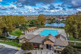 1050 Clear Lake Dr, Oakley, CA 94561 - Photo 52