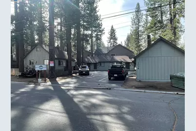 1036 Moss Rd, South Lake Tahoe, CA 96150 - Photo 2