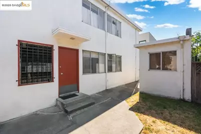 1728 Curtis St, Berkeley, CA 94702 - Photo 14