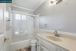 37 Miramonte Dr, Moraga, CA 94556 - Photo 18