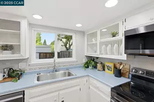 37 Miramonte Dr, Moraga, CA 94556 - Photo 6