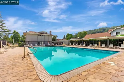 37 Miramonte Dr, Moraga, CA 94556 - Photo 40