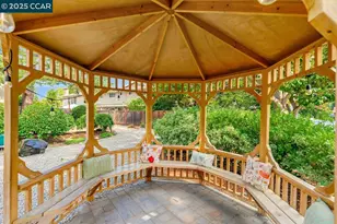 37 Miramonte Dr, Moraga, CA 94556 - Photo 26