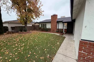239 20th, Tracy, CA 95376 - Photo 2