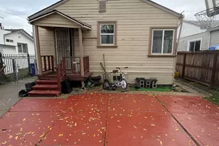 2014 100th Ave, Oakland, CA 94603 - Photo 2