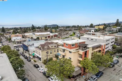 1444 Walnut St, Berkeley, CA 94709 - Photo 50