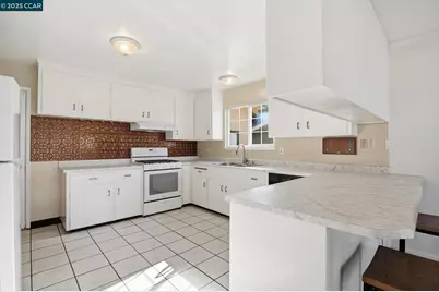 931 N Camino Alto Drive, Vallejo, CA 94589 - Photo 16